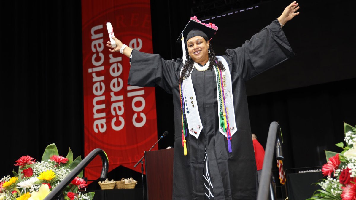 ACC-Los Angeles Valedictorian Overcame Adversity to Graduate at the Top of Her Class