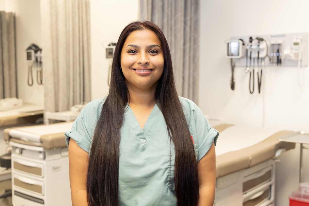 First-Generation Student Balances Motherhood, Work, and Accelerated Surgical Tech Program 