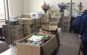 ACC-LA Canned Food Drive Delivers More Than 100 Boxes To Neighborhood Church Gallery