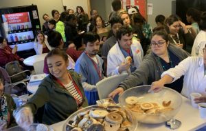 ACC-Los Angeles Thanks Students With St. Paddy Day’s Themed Bagel Breakfast Gallery